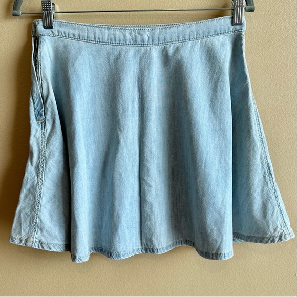 Garage Womens Skirt Light Wash Denim Side Zip 16” Long Lightweight Jean Size S - Picture 3 of 15
